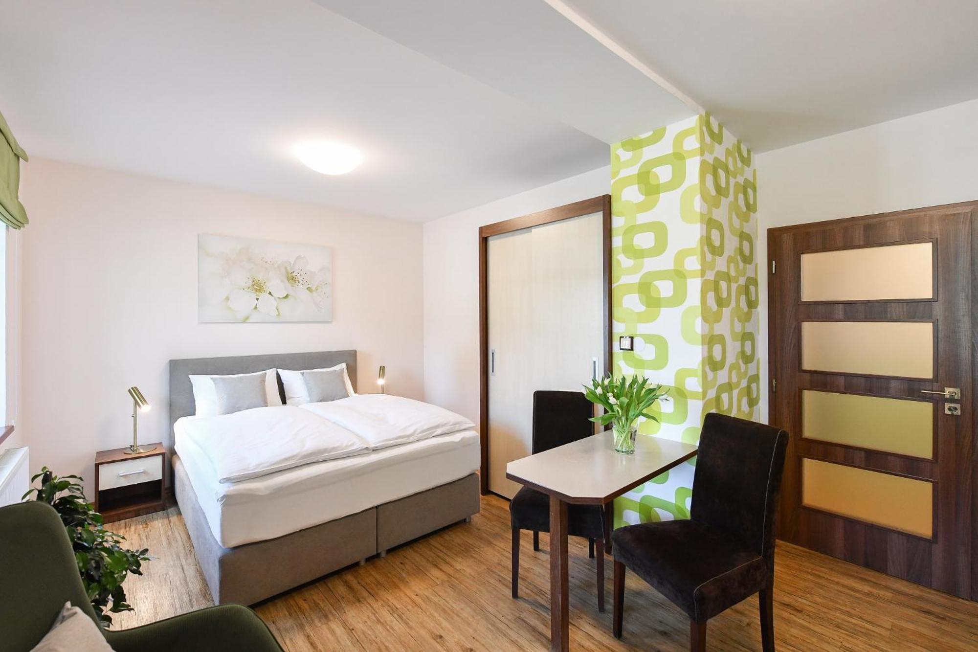 Apartmany Na Seniku Třeboň Exterior foto