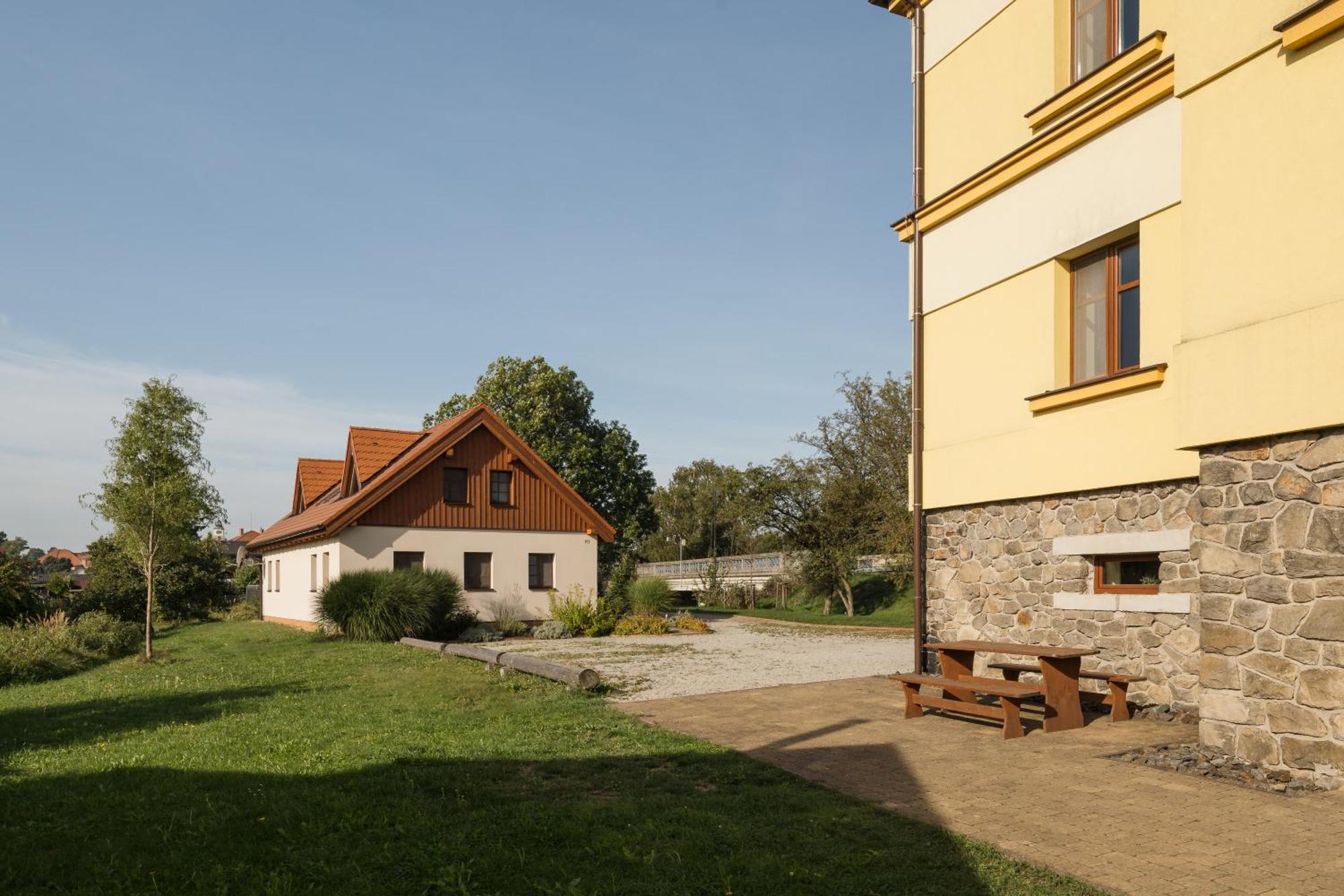 Apartmany Na Seniku Třeboň Exterior foto